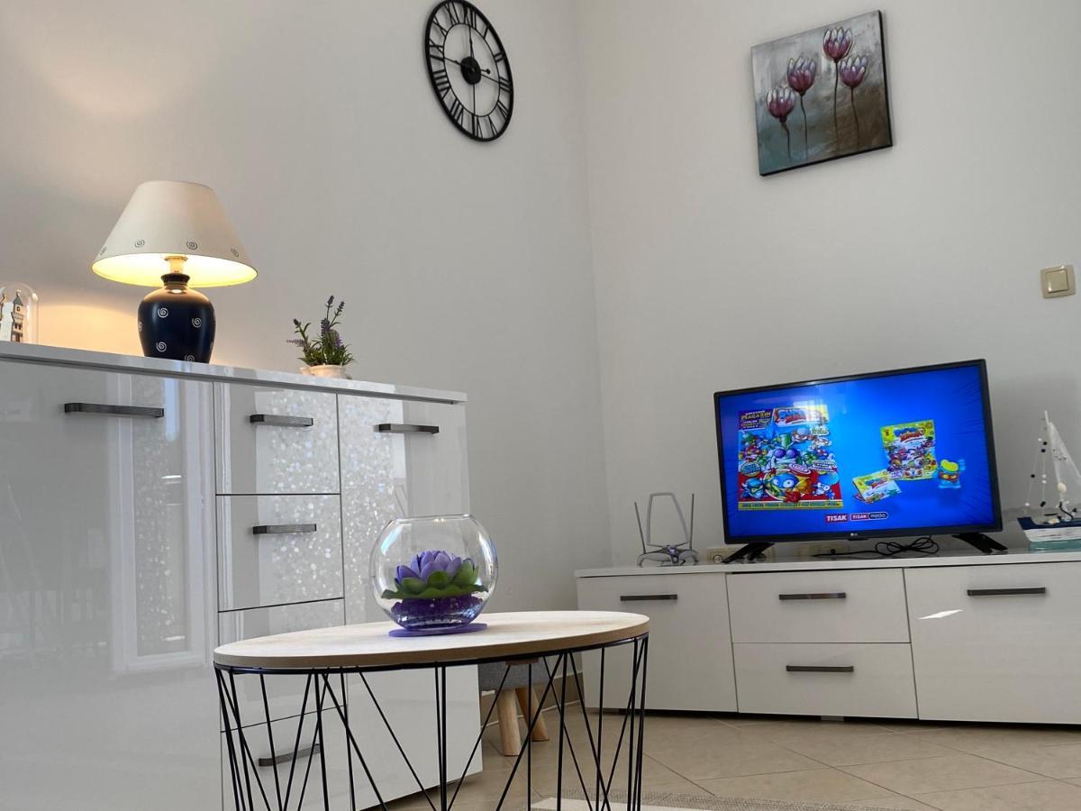 Apartment Tihana Trogir Extérieur photo