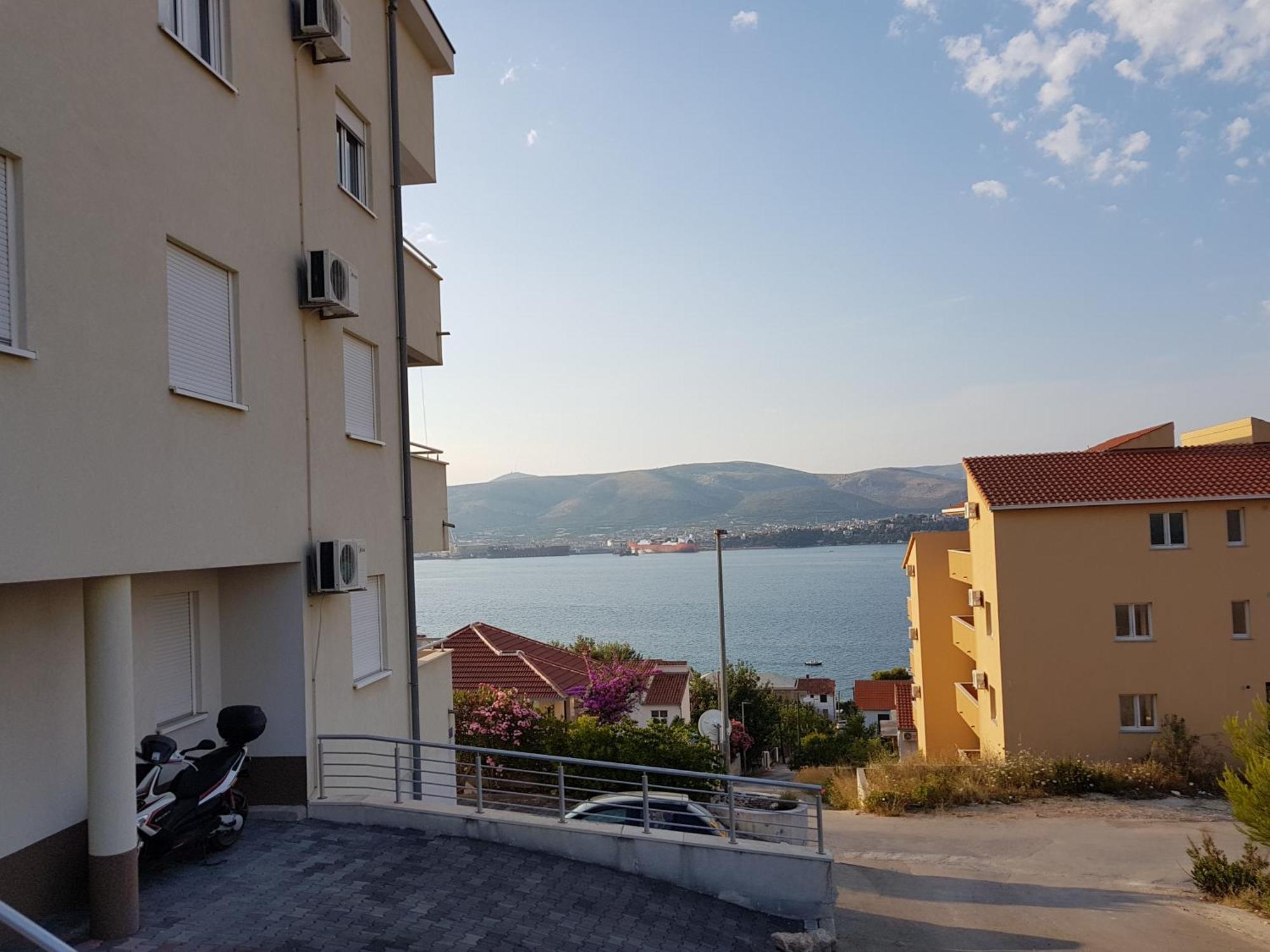Apartment Tihana Trogir Extérieur photo