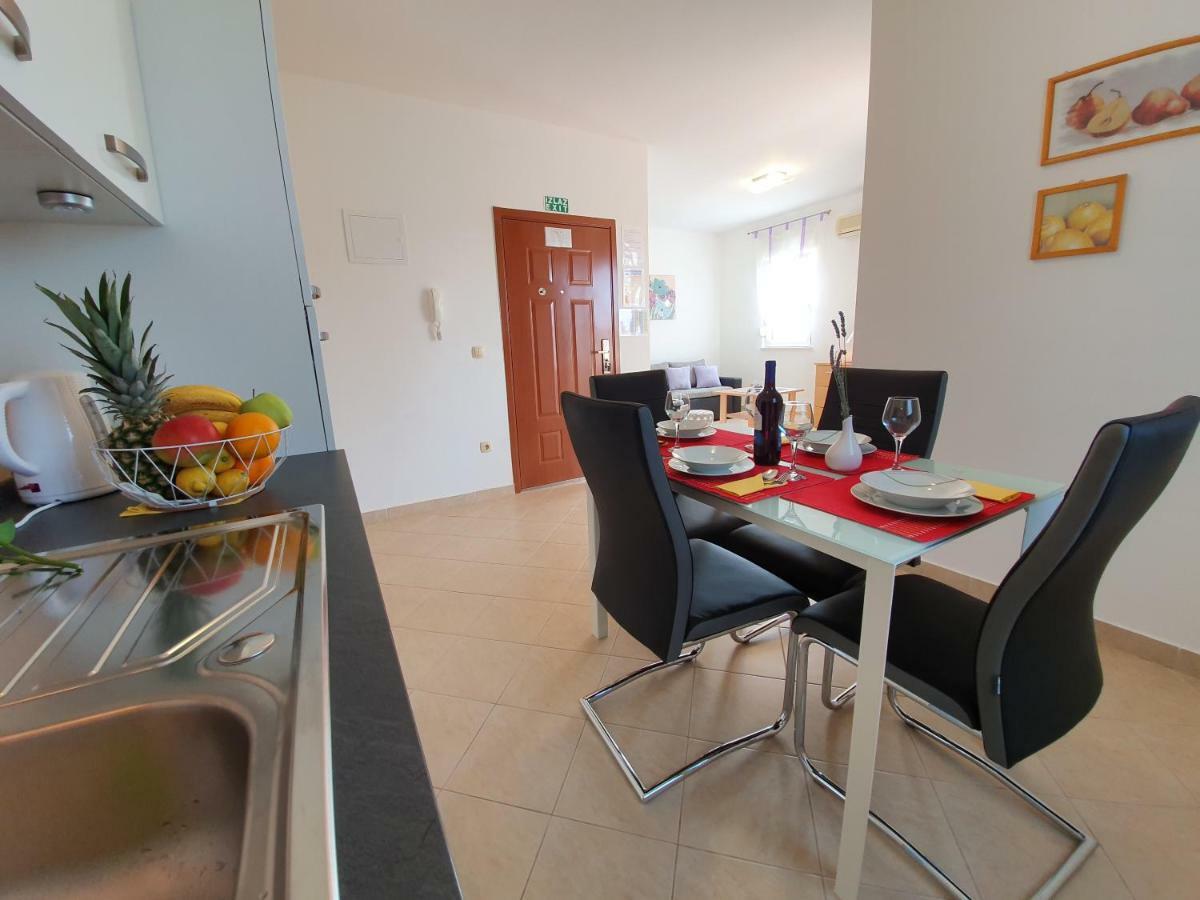 Apartment Tihana Trogir Extérieur photo