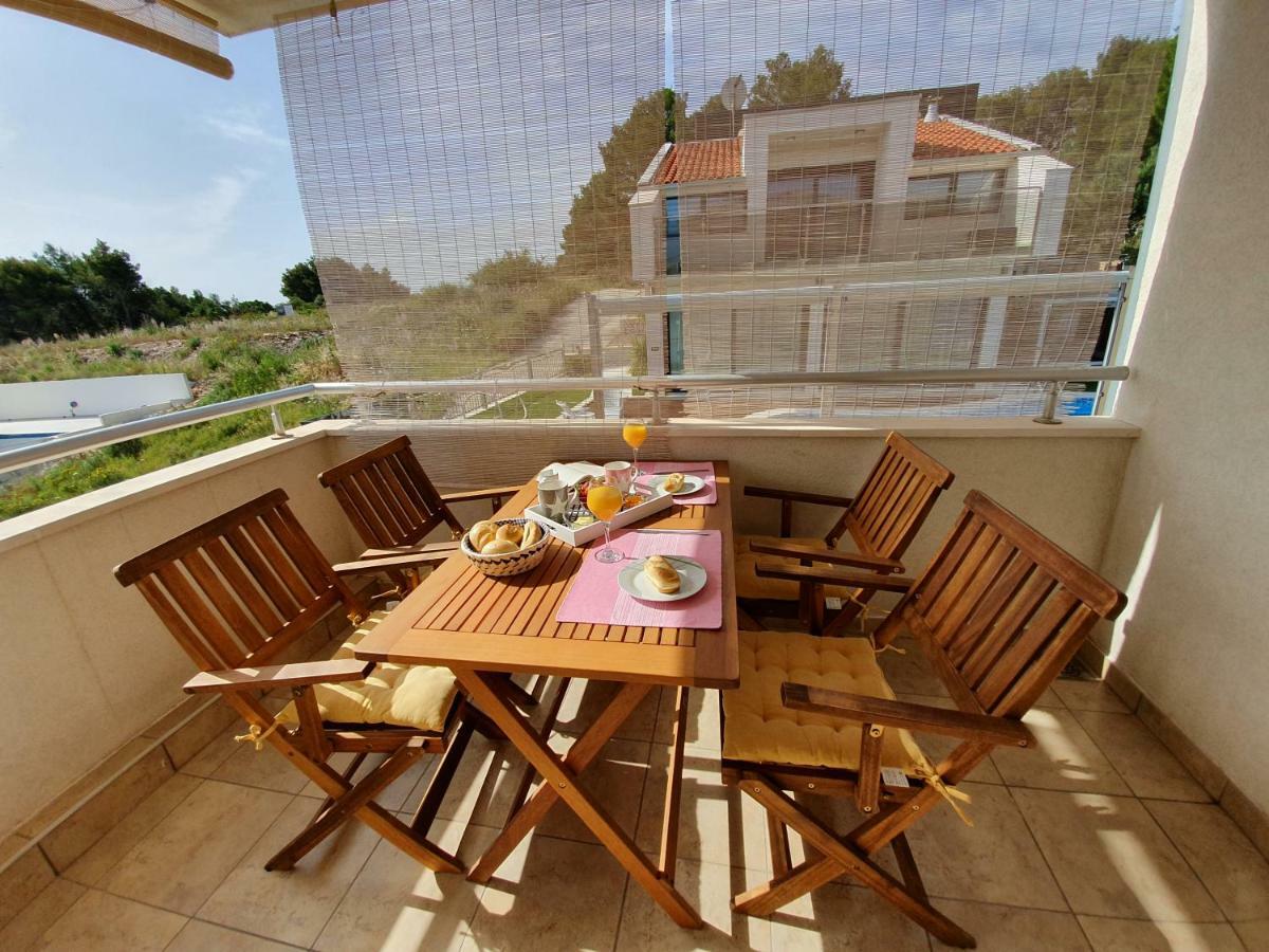 Apartment Tihana Trogir Extérieur photo