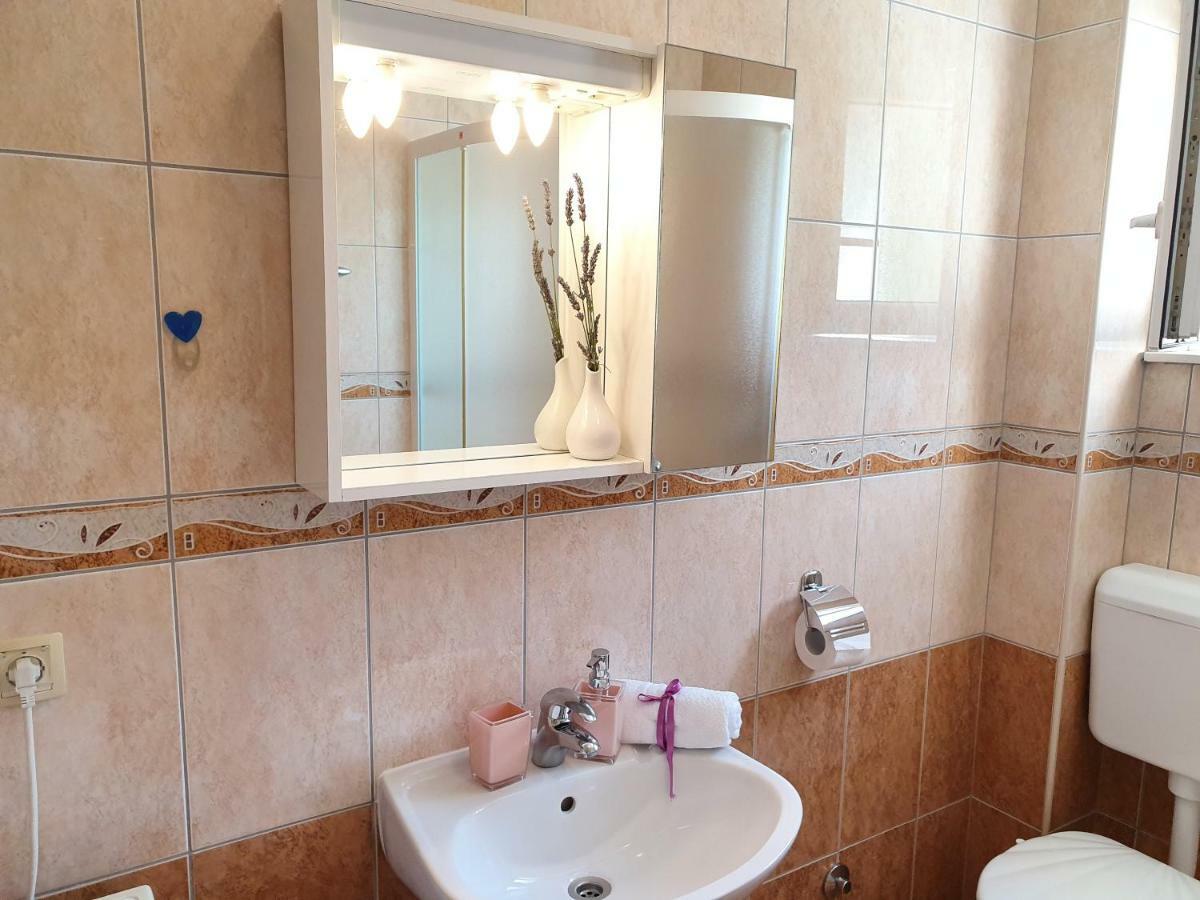 Apartment Tihana Trogir Extérieur photo